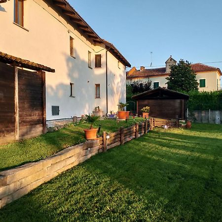 Villa La Vigna Costigliole d'Asti Esterno foto