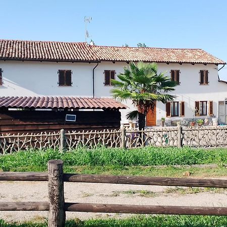 Villa La Vigna Costigliole d'Asti Esterno foto