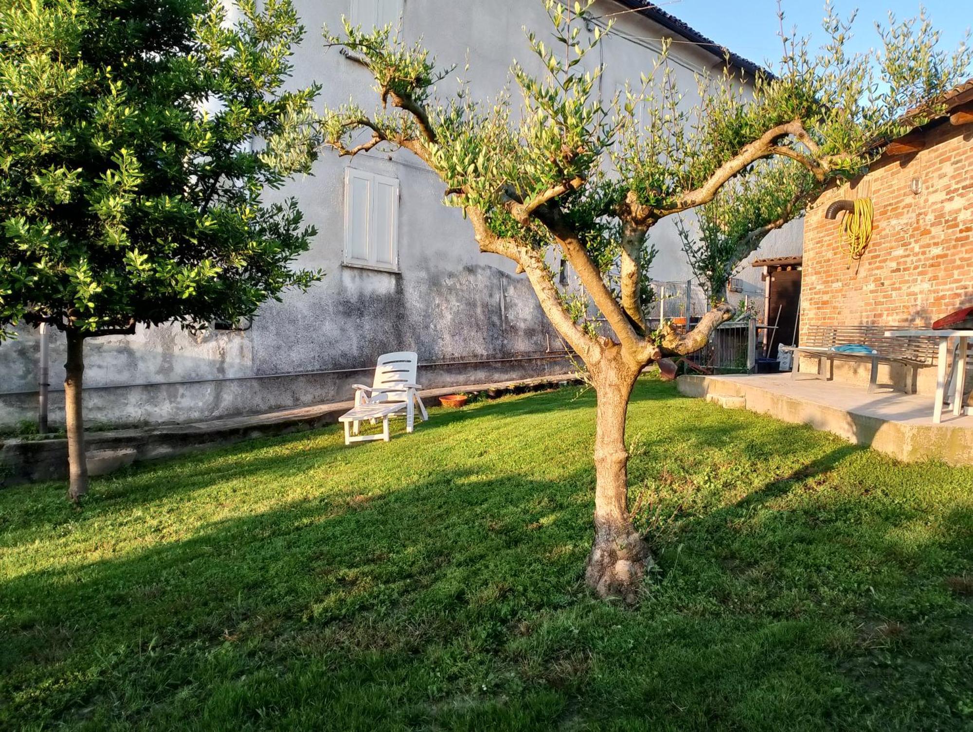 Villa La Vigna Costigliole d'Asti Esterno foto